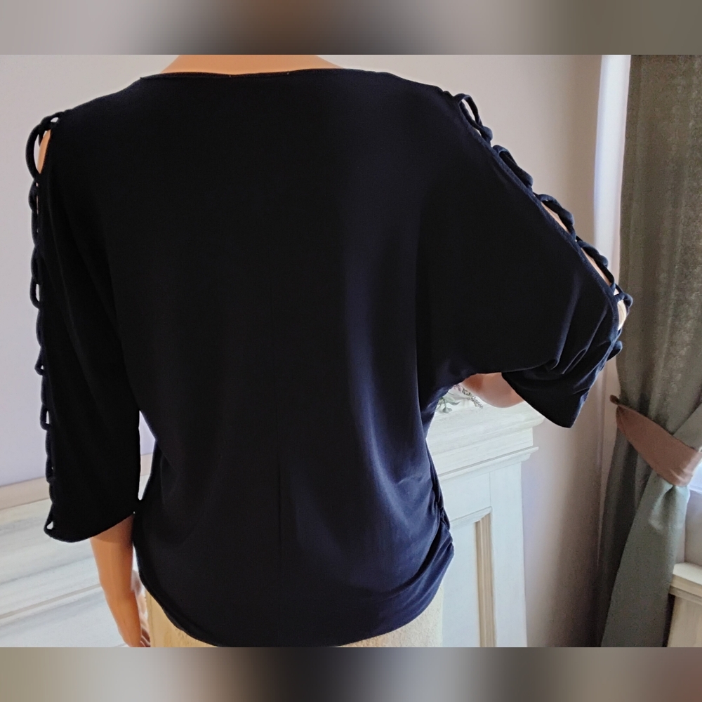 PerSeption Concept Navy Blouse with Cutout Sleeves - Picture 3 of 4